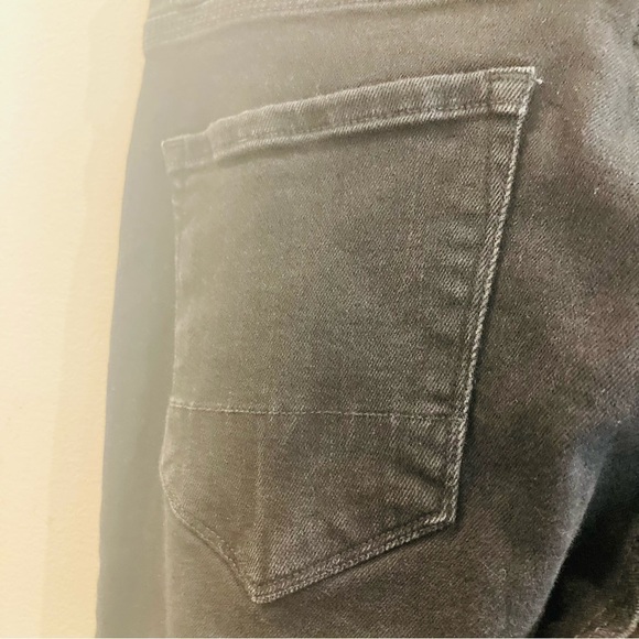 DU/ER DuEr Sz 28 x 30 L2X Relaxed Fit Straight  Leg 5 Pocket Black Jeans - Picture 8 of 11